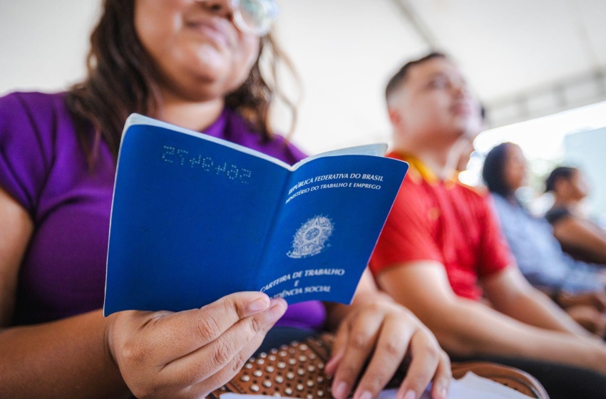 Programa Emprego na Mão promove terceiro mutirão de entrevistas em Maceió
