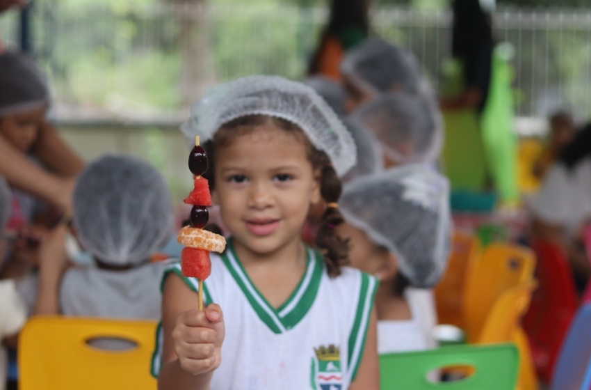 Alunos da creche Maria de Lourdes Vieira participam de degustação lúdica