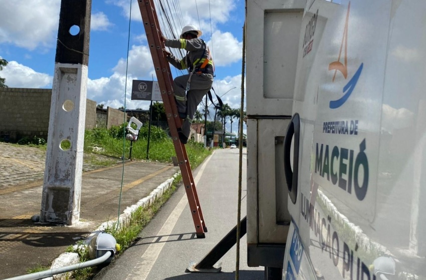 Furtos de cabos somam mais de 20 mil metros e deixam prejuízo à iluminação pública de Maceió