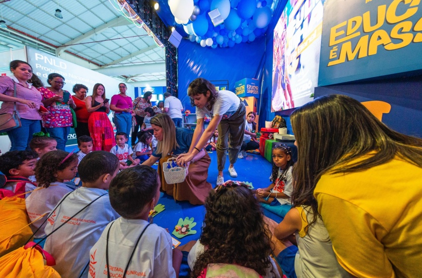 Prefeitura de Maceió leva inovação, educação e cultura à 11ª Bienal do Livro de Alagoas