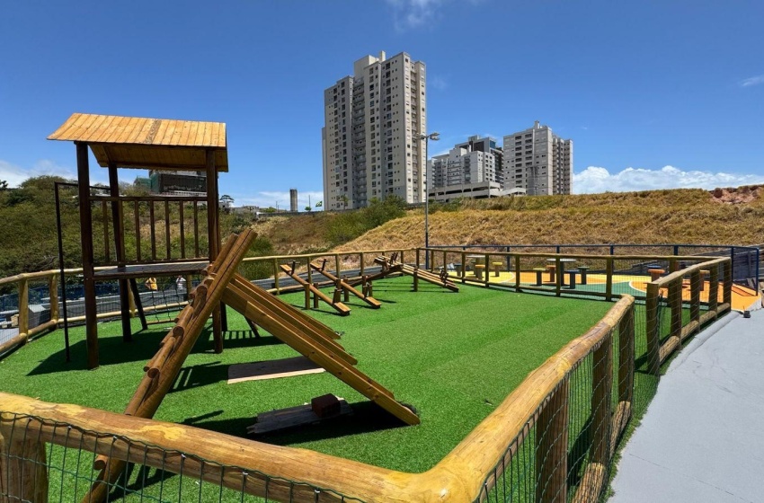 Brota na Grota avança com obras que garantem mobilidade aos moradores da Grota do Arroz