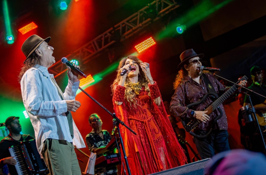 Show 'Grande Encontro' emociona público durante Verão Massayó