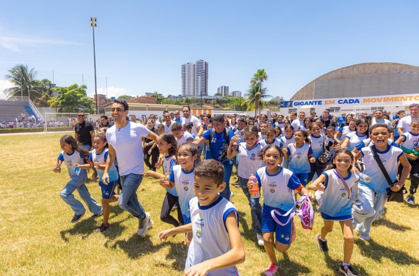 JHC entrega Gigantão, um marco na história do esporte e educação em Alagoas