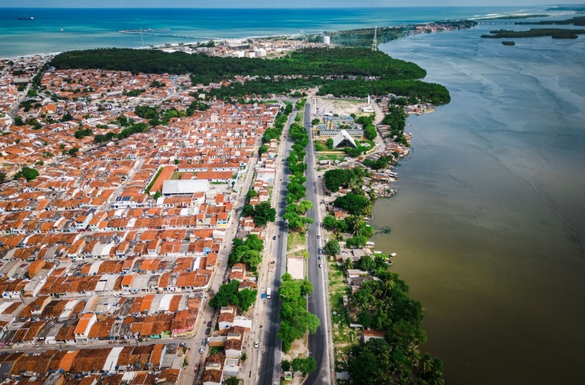 Prefeitura muda vida de pessoas no Vergel do Lago com maior programa urbanístico da história do bairro