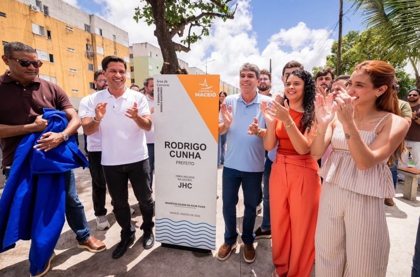 Prefeito Rodrigo Cunha entrega área de convivência revitalizada no Virgem dos Pobres 1