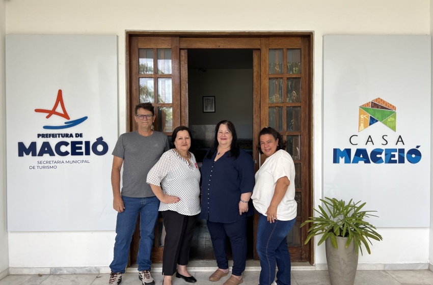 Semtur homenageia servidores públicos que se dedicam a fazer de Maceió referência nacional no turismo