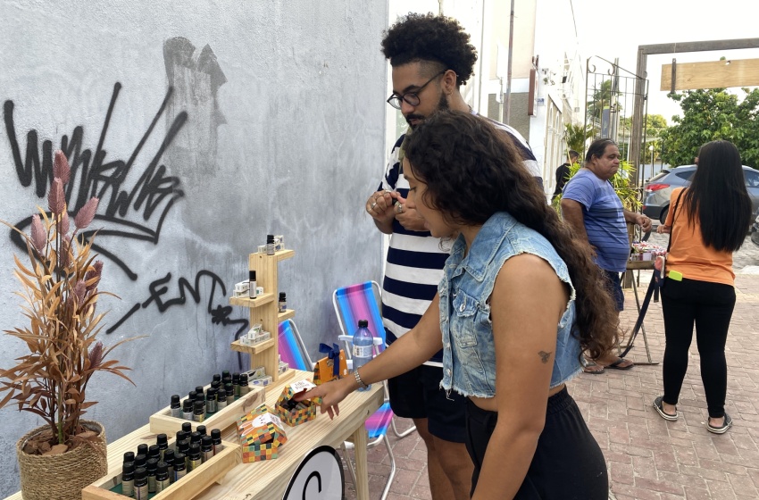 Feirinha do Quintal movimenta Jaraguá e fortalece economia criativa de Maceió