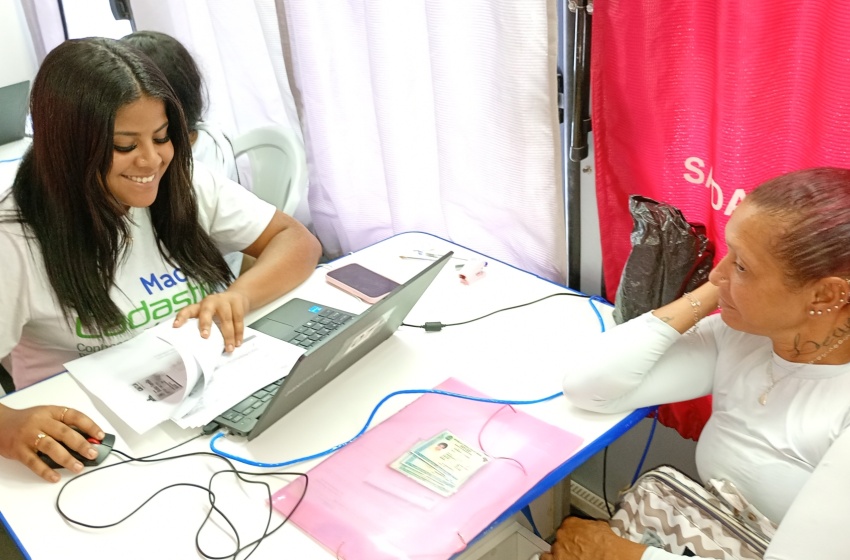 Moradores do Prado são beneficiados com serviços do Cadastro Único