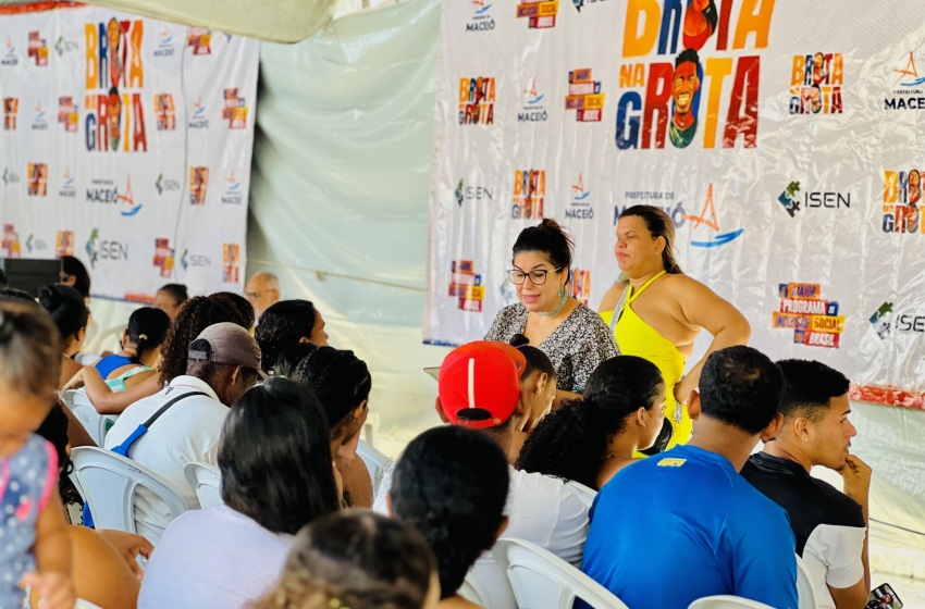 Alurb promove ação de limpeza e educação ambiental no Sítio Recreio, no Trapiche da Barra