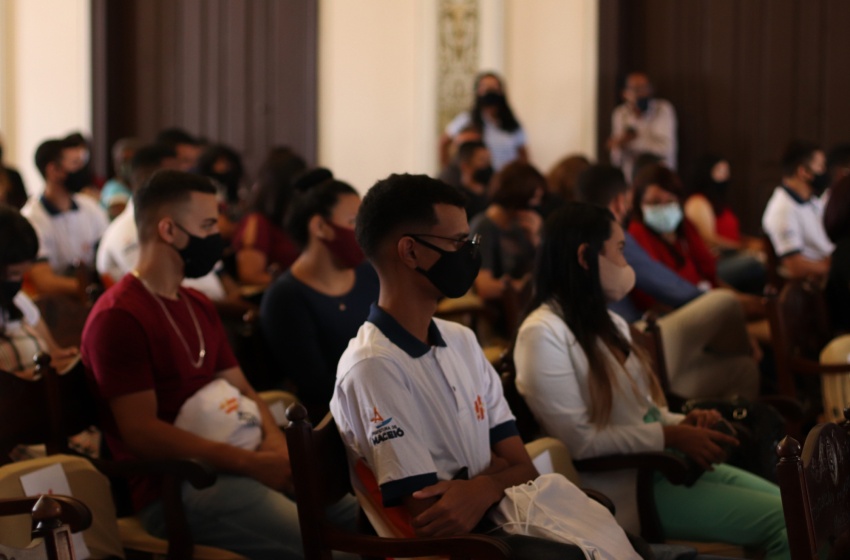 #EmpregaJovemMCZ destaca oportunidade do ingresso ao mercado de trabalho