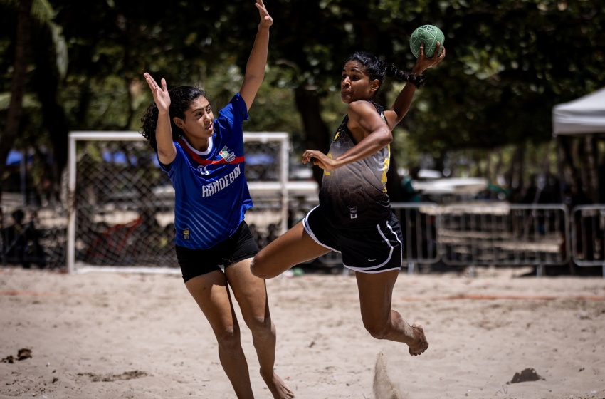 Jogos de Verão movimentam a praia da Pajuçara com esporte, lazer e integração