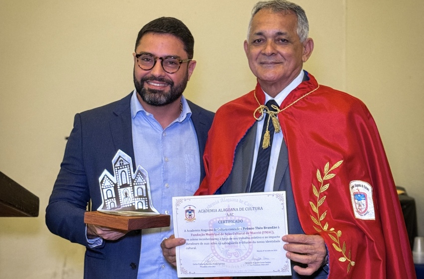 FMAC recebe Prêmio Théo Brandão em reconhecimento ao fortalecimento da cultura em Maceió