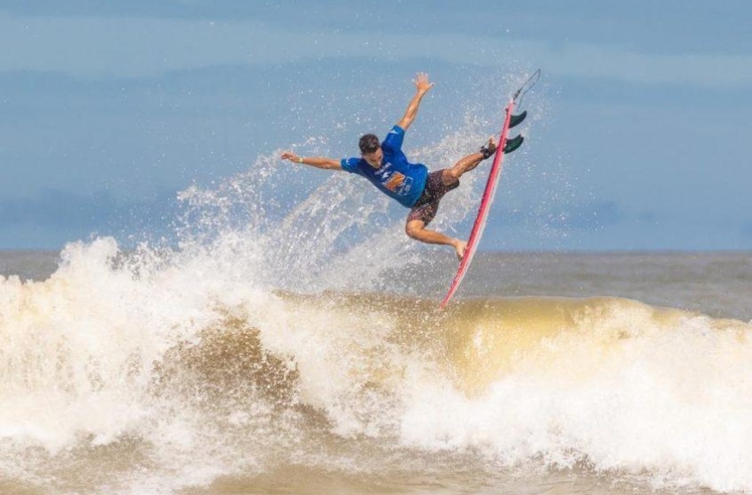 Circuito Alagoano de Surf começa nesta sexta-feira (5) no Pontal da Barra