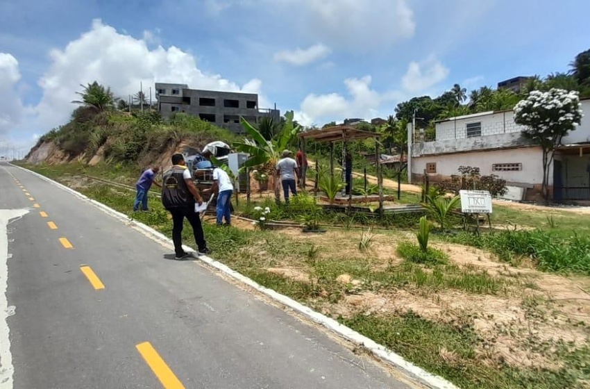 Convívio Social notifica construções irregulares em espaço público na Rota do Mar