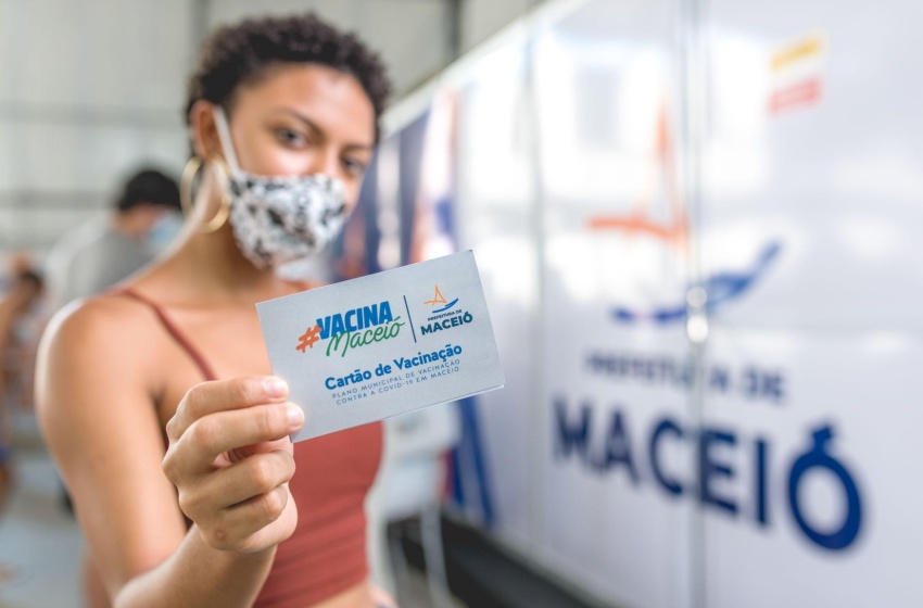 Ponto de vacinação do Maceió Shopping fecha domingo (24) e segunda (25) para realocação