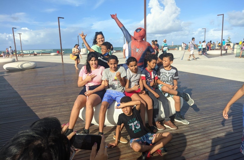 Crianças de unidades de acolhimento da Assistência Social têm dia de lazer