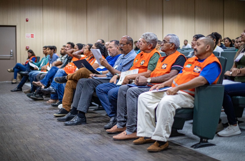 Voluntários participam de curso de formação para Núcleos Comunitários de Defesa Civil
