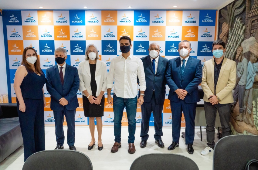 Prefeitura e ministra do STJ tratam sobre regularização fundiária de bairros afetados