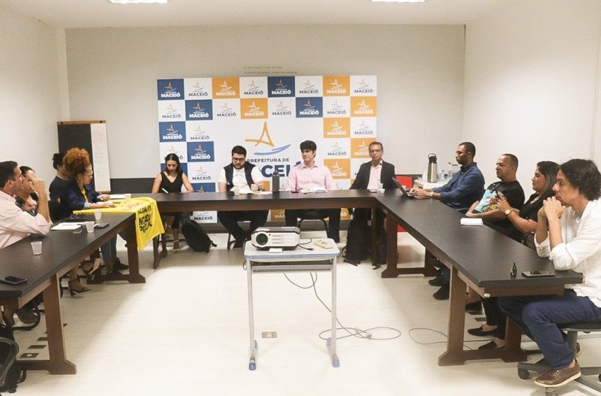 Iplan recebe movimentos sociais para tratar de questões urbanas