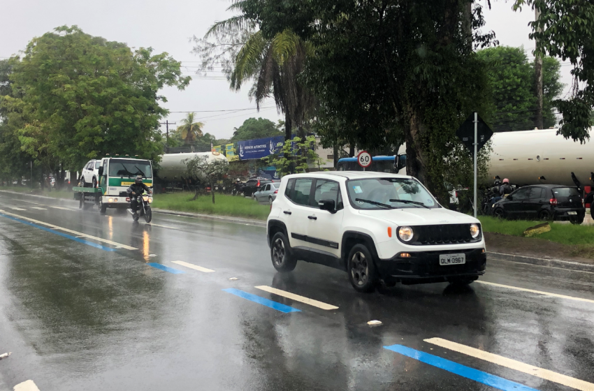 SMTT orienta condutores para viagens seguras em dias de chuva