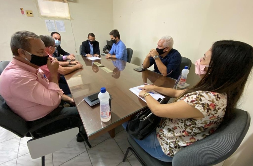 Sérgio Alencar toma posse como o novo diretor presidente da Comarhp