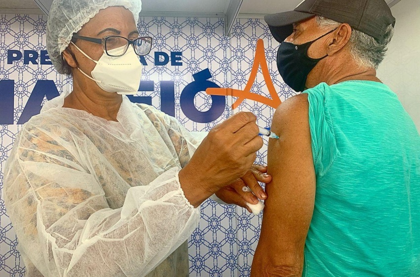 Maceió chega a 80% de adultos totalmente imunizados contra a Covid-19