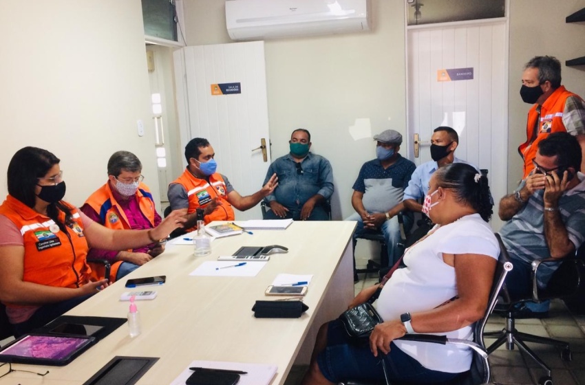 Defesa Civil apresenta plano de monitoramento à líderes comunitários