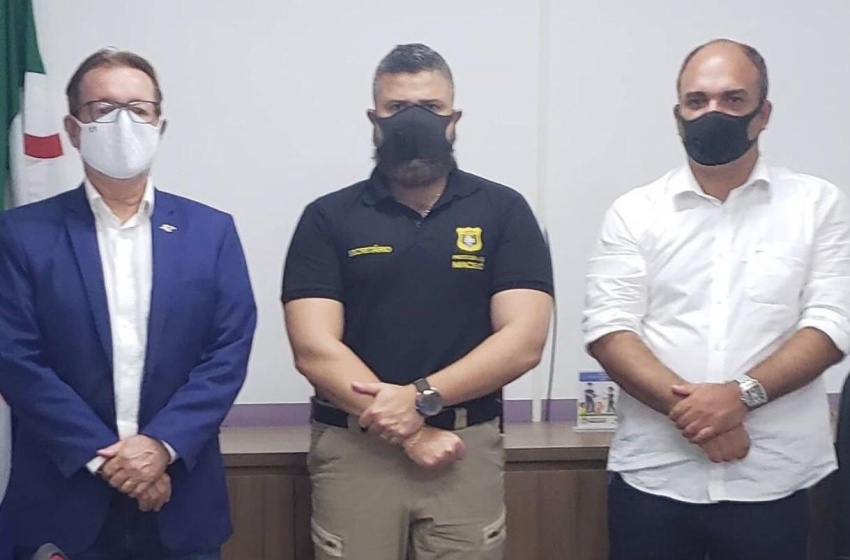 Corretores têm prazo para retirar propaganda irregular de imóveis