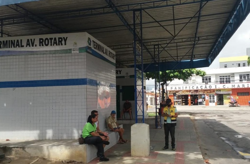 SMTT vistoria terminais de ônibus da capital