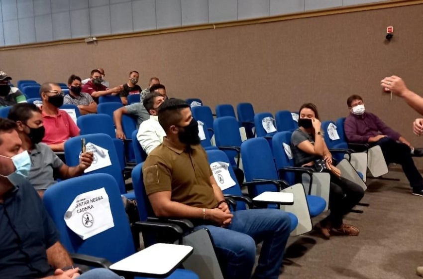 Município constrói com taxistas alterações para categoria especial