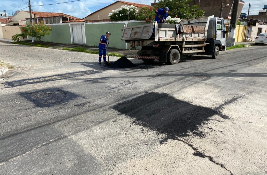 Tabuleiro do Martins, Prado, Jacarecica, São Jorge e Poço recebem melhorias no asfalto