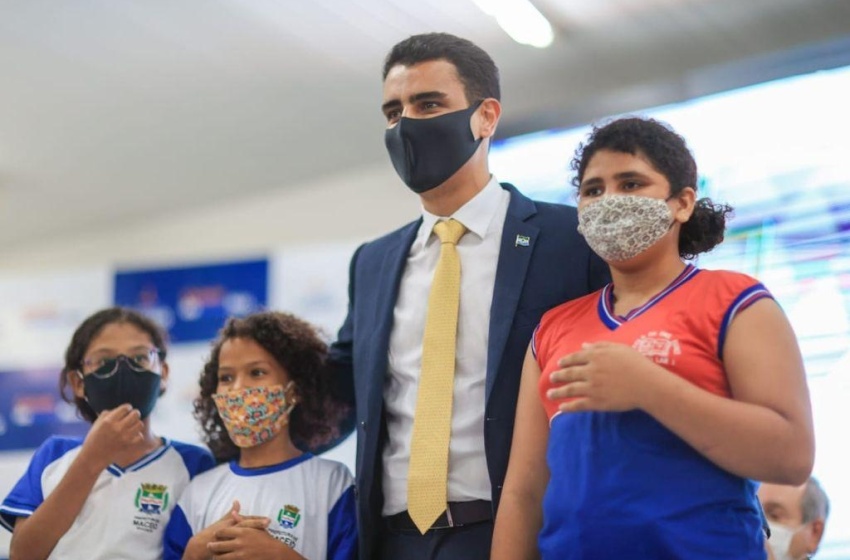 Prefeitura lança programa Alfabetiza Maceió para contemplar quase 30 mil alunos