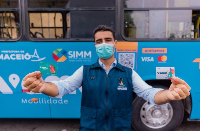 Prefeitura lança novo sistema digital de passagem de ônibus em Maceió