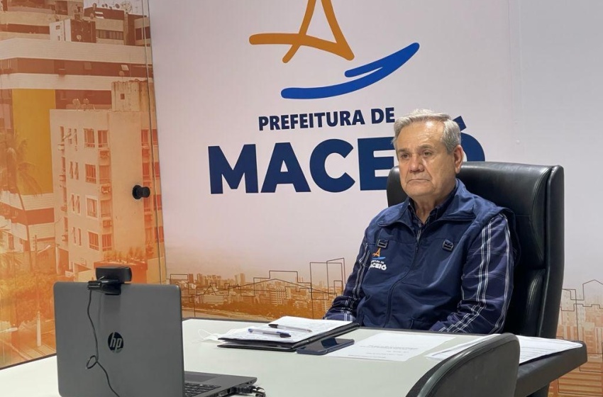 Prefeito em exercício Ronaldo Lessa participa de reunião da Frente Nacional de Prefeitos