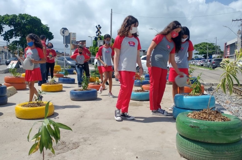 População ajuda na manutenção de áreas da capital recuperadas pela Prefeitura