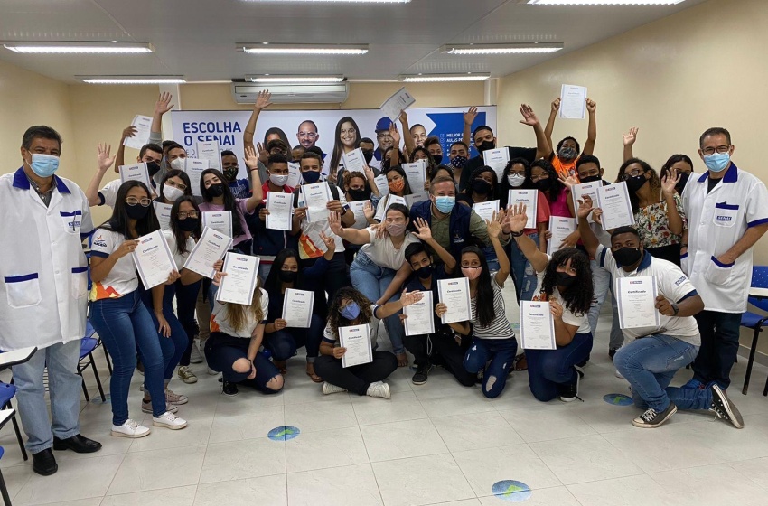 #EmpregaJovemMCZ forma primeira turma e ingressa jovens no mercado de trabalho