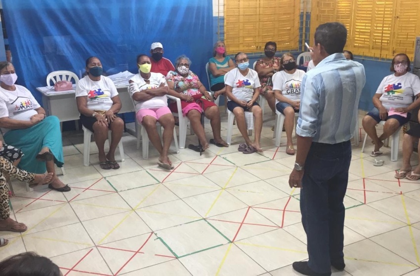 Cras Cacilda Sampaio realiza palestra alusiva à campanha Novembro Azul