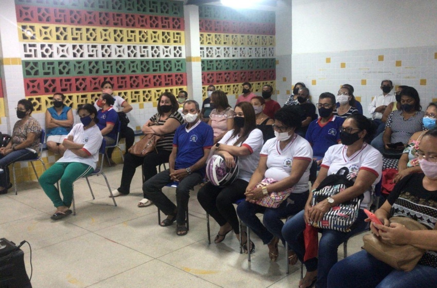Em parceria com o Sebrae, Educação lança projeto sobre empreendedorismo para alunos da Ejai