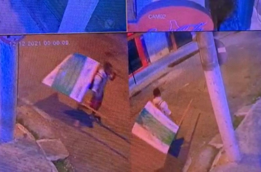 Ponto revitalizado pela Prefeitura tem placa roubada durante a madrugada desta segunda-feira (13)