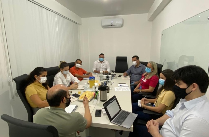 Diretoria do Iprev busca parceria com a Ufal