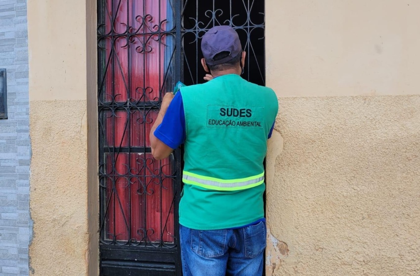 Desenvolvimento Sustentável orienta população do bairro Ponta Grossa sobre descarte correto do lixo