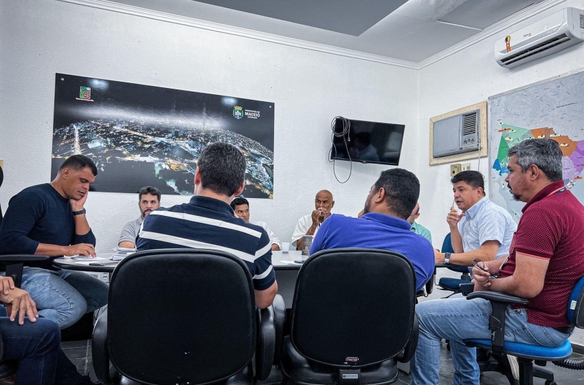 Sima discute plano de trabalho para a iluminação das estruturas do São João