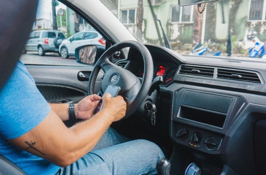 SMTT suspende cadastramento de motoristas por aplicativo