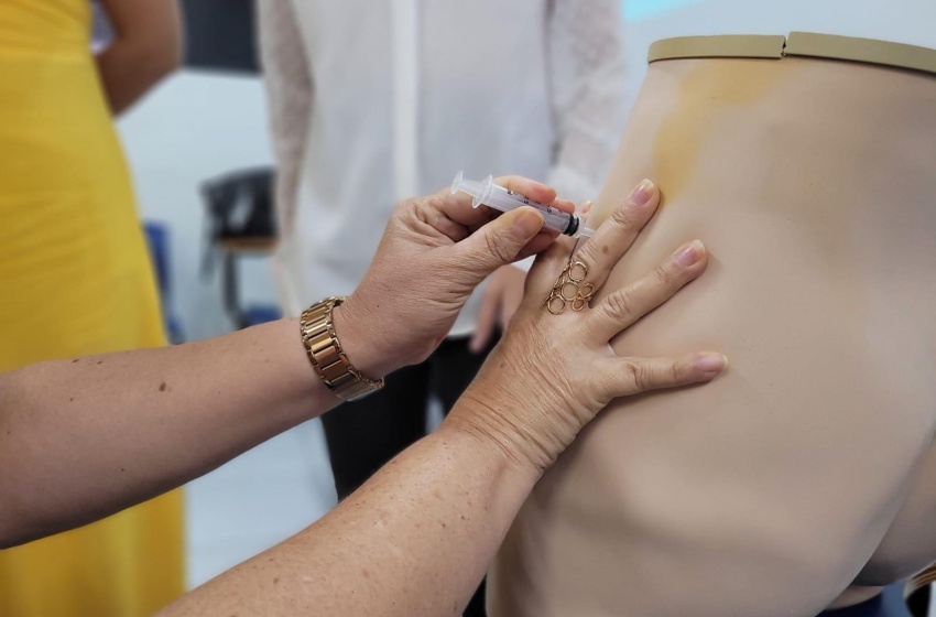 Gerência de Imunização inicia curso sobre administração de injeção na região ventroglútea