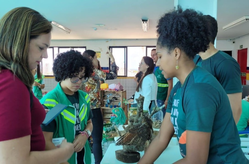Parceria entre Prefeitura e UNINASSAU leva ações sustentáveis para evento voltado à saúde e meio ambiente