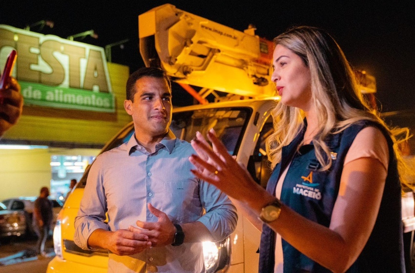 Prefeito em exercício Galba Novaes Netto acompanha mutirão da Sima na Feirinha do Tabuleiro