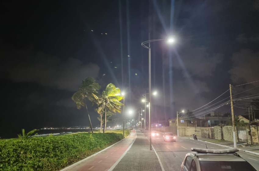 Projetores de luz são restaurados nas orlas de Jacarecica e Cruz das Almas