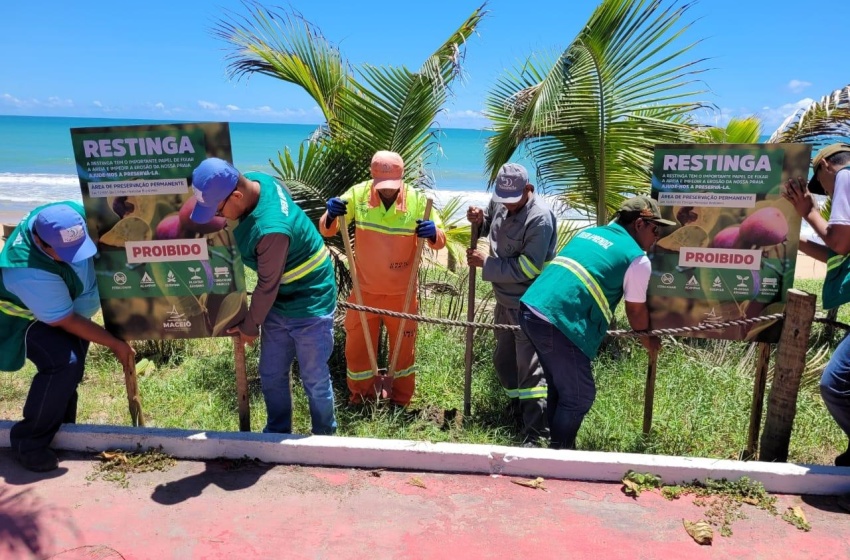 Desenvolvimento Sustentável instala placas de preservação da restinga na orla da capital
