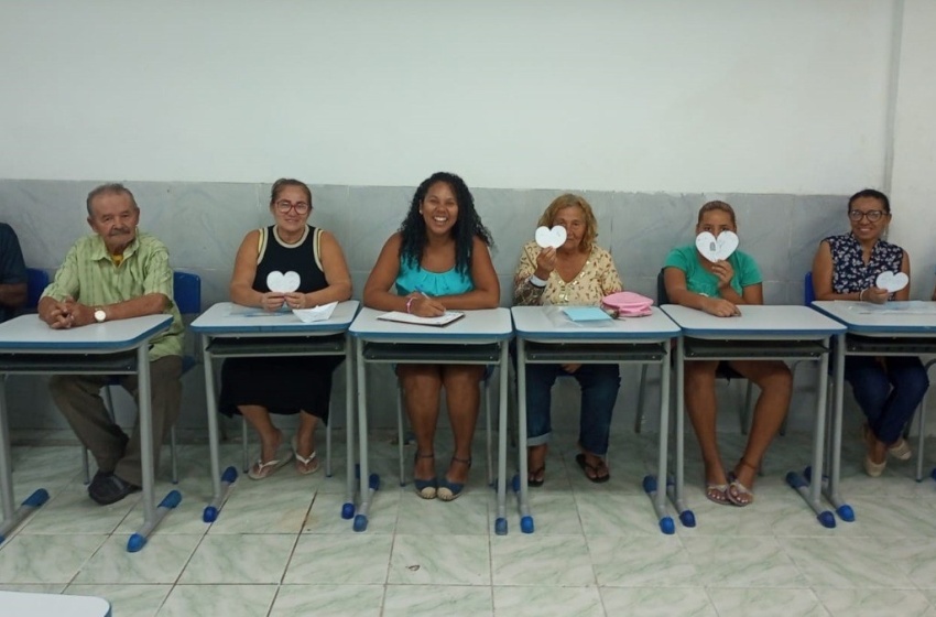 Educação inicia programa voltado para alfabetização de jovens, adultos e idosos