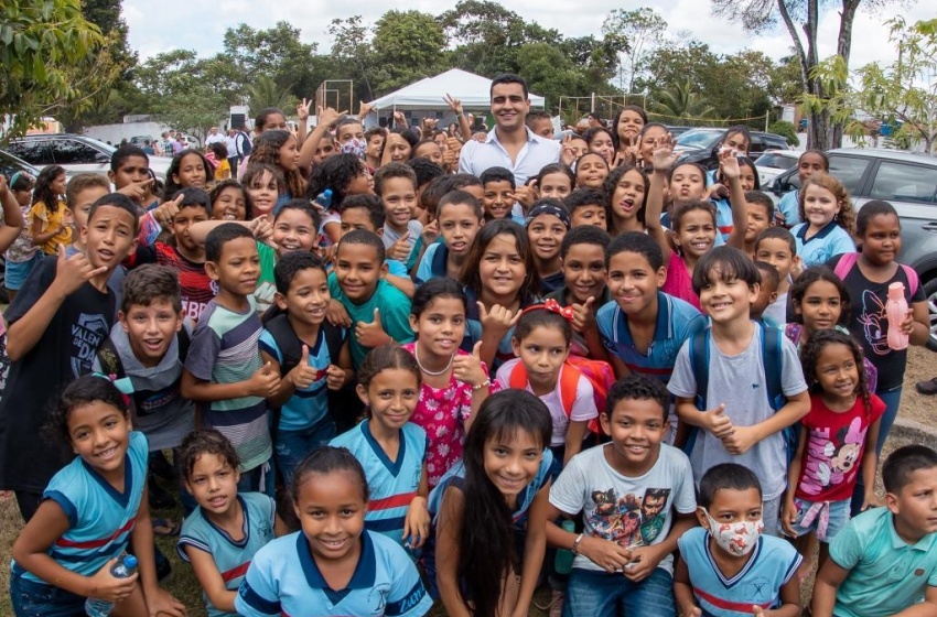 Prefeitura autoriza construção de ginásios poliesportivos para beneficiar alunos no Tabuleiro e Clima Bom